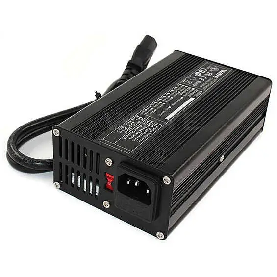 Ultima Occasione SH Lithium Caricabatterie litio NMC - 24 V 10 Ah