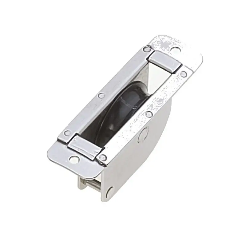 Occasione Rinvio da incasso Ø38mm su base raggiata con cavo Ø8mm Viadana - Alta resistenza e carico di rottura 700 kg per nautica e vela